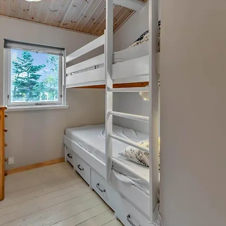 10024-1-nykobing-sj-chr-petersensvej-5 * Rørvig